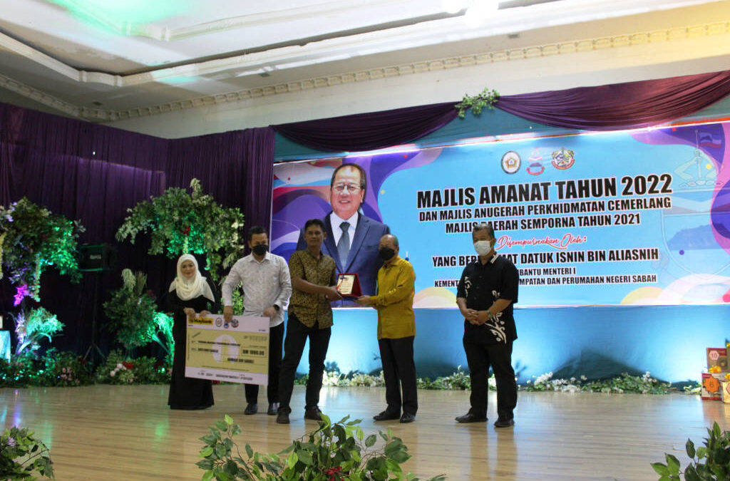 Majlis Amanat Tahun Baru dan Anugerah Perkhidmatan Cermelang