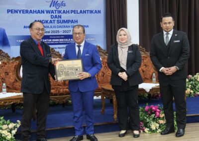 Watikah Perlantikan Dan Majlis Angkat Sumpah Ahli-Ahli Majlis Daerah Semporna Sesi 2025-2027